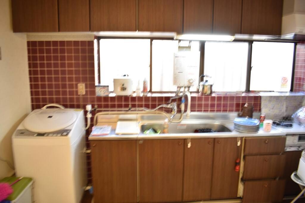 Only For One Group Cheaper For 6Th & 7Th Guest 市街地中心部 一棟貸しの宿 Guest House Don'S Home Takayama  Luaran gambar